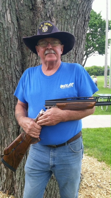 Ed Borske blasted his first 200 straight during the Wisconsin southeastern zone tournament.